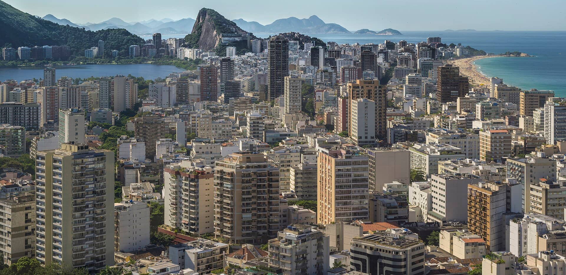 Vista de Ipanema e Leblon a partir do Morro Dois Irmãos, no Rio de Janeiro